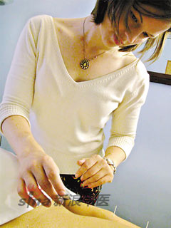 艾灸保健穴位補元氣